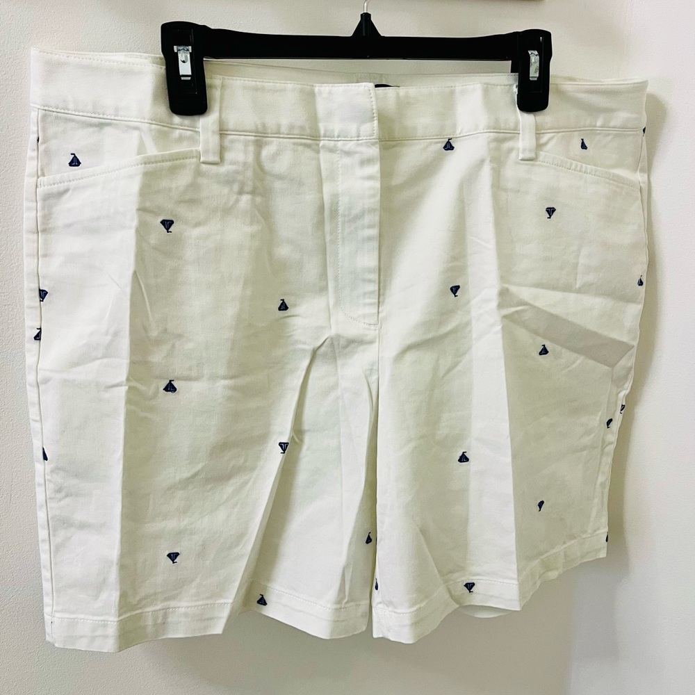 Classic preppy chinos/NWOT shorts w/adorable, tiny sailboat motiff.